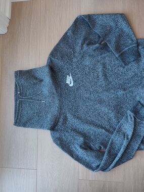 Nike Heathered Charcoal Funnel Pullover